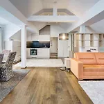 Hotel Brigitte